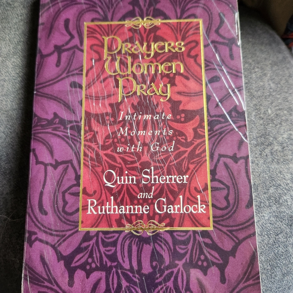 📚Prayers Woman Pray By, Quinn Sherrer & Ruthanne Garlock.📚